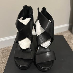 Wedge sandals
